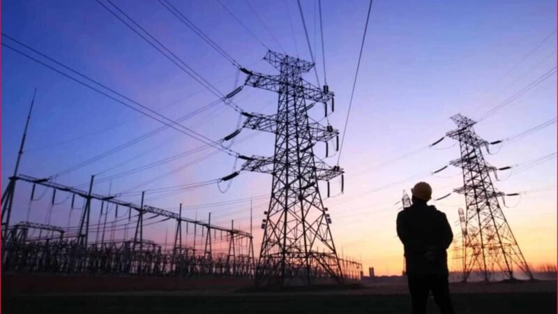 CFE TIENE RESERVAS SUFICIENTES PARA GARANTIZAR SERVICIO: AMLO