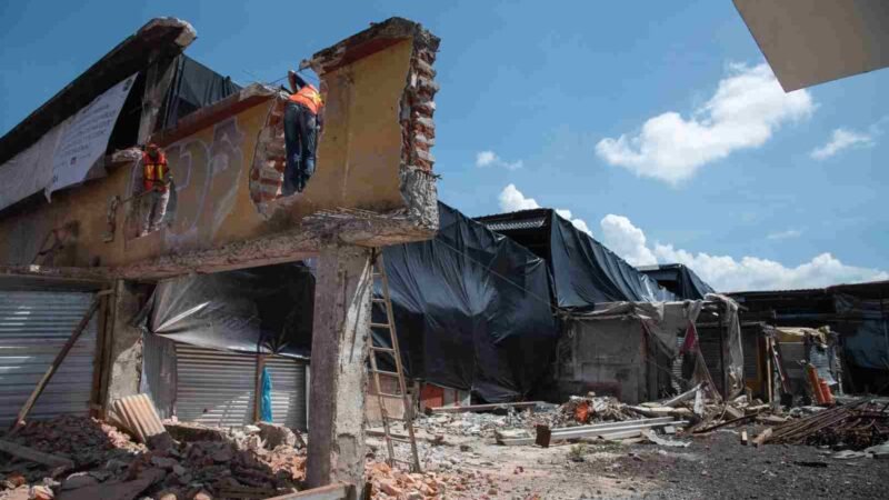 AVANZAN TRABAJOS DE LA TERCERA FASE DE LA OBRA DEL MERCADO REVOLUCIÓN