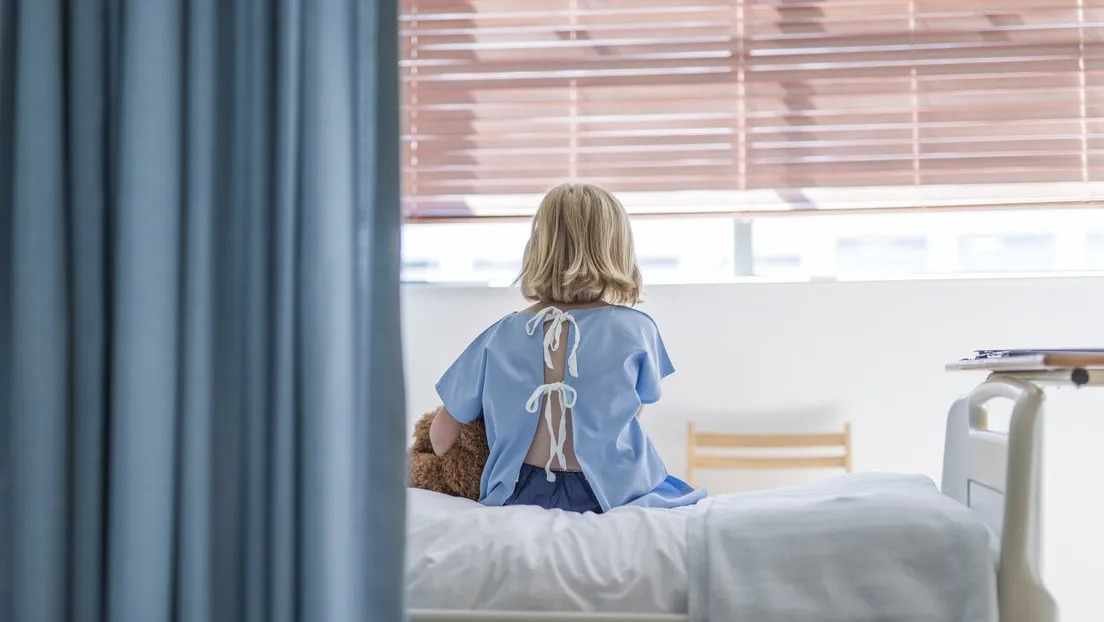 PAÍSES BAJOS PERMITIRÁ EUTANASIA EN NIÑOS CON ENFERMEDADES TERMINALES