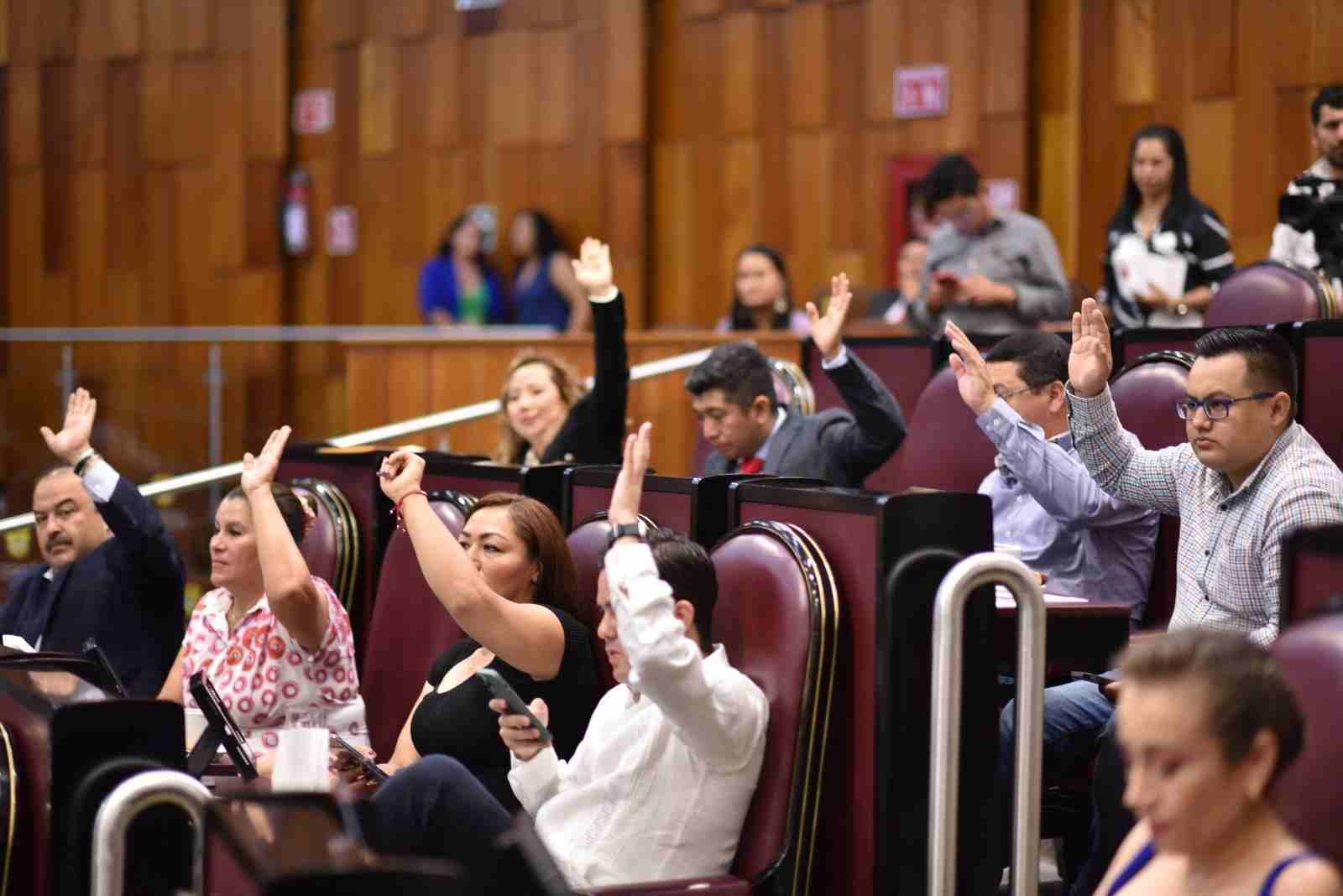 AVALA CONGRESO LOCAL DAR EN COMODATO EL AUDITORIO BENITO JUÁREZ