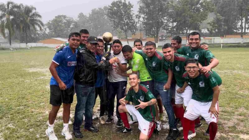 LA PASADITA, CAMPEONES DE TORNEO INTERSEMANAL DE FÚTBOL