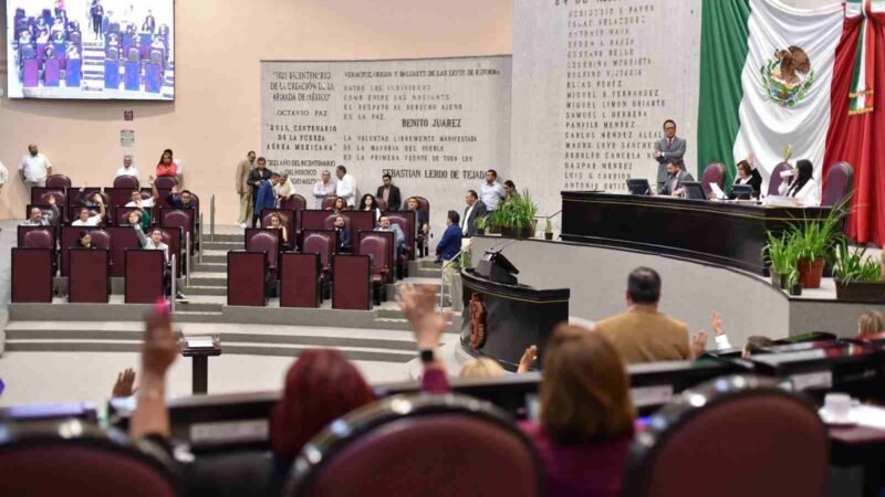 APRUEBA CONGRESO QUE CONTRALORES DE ORGANISMOS AUTÓNOMOS SEAN REELEGIBLES