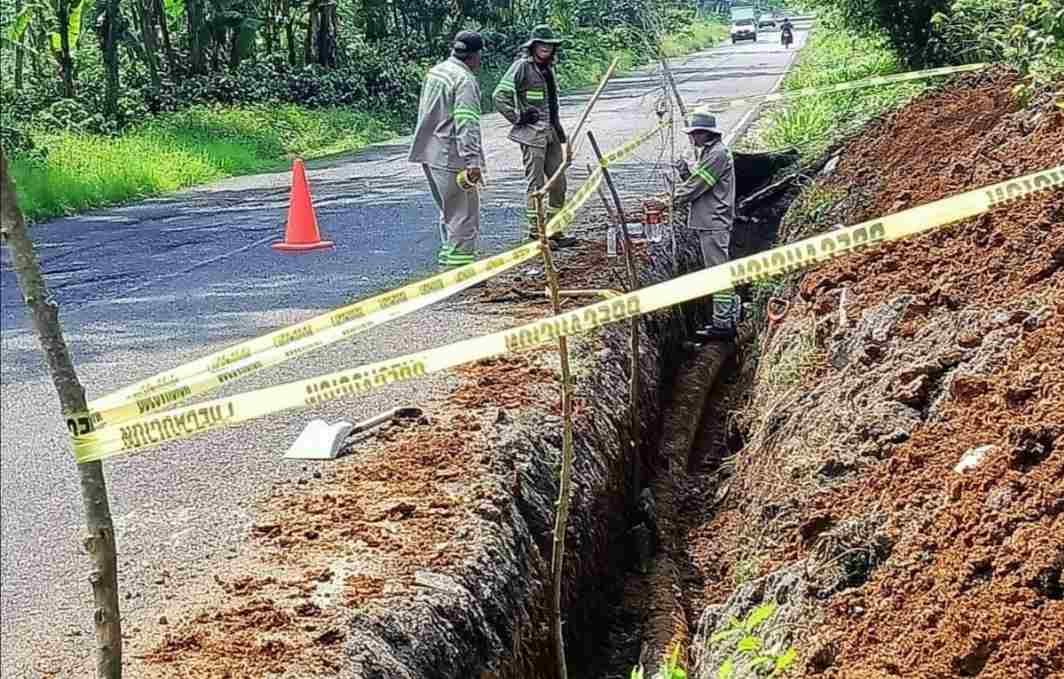 FUGA DEJA SIN AGUA A EL BARREAL Y LOCALIDADES ALEDAÑAS