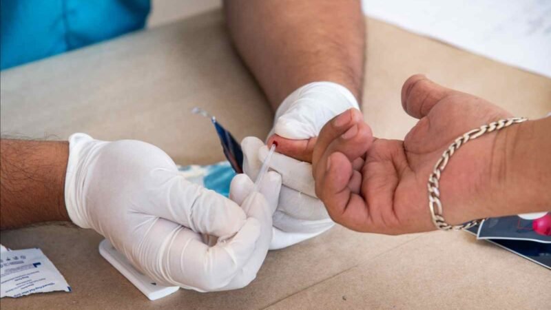 REALIZA SALUD MUNICIPAL PRUEBAS DE ANTÍGENO PROSTÁTICO, VIH Y SÍFILIS