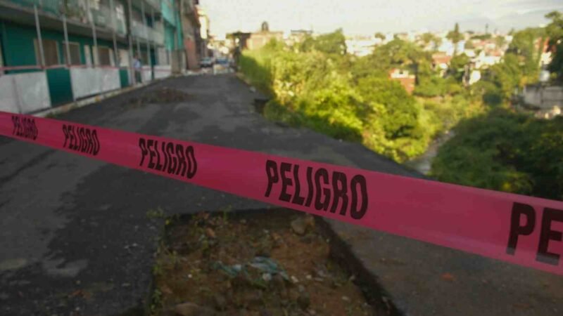 CONVOCA AYUNTAMIENTO A LICITACIÓN NACIONAL PARA OBRA DEL “MURO DE CONTENCIÓN” EN EX VÍA DEL HUATUSQUITO