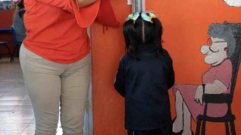 ATIENDEN EN “FIESTA POR LA SALUD” A MÁS DE MIL MENORES