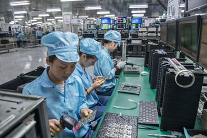 CHINA RESTRINGIRÁ EXPORTACIÓN DE DOS METALES CLAVE PARA FABRICAR CHIPS