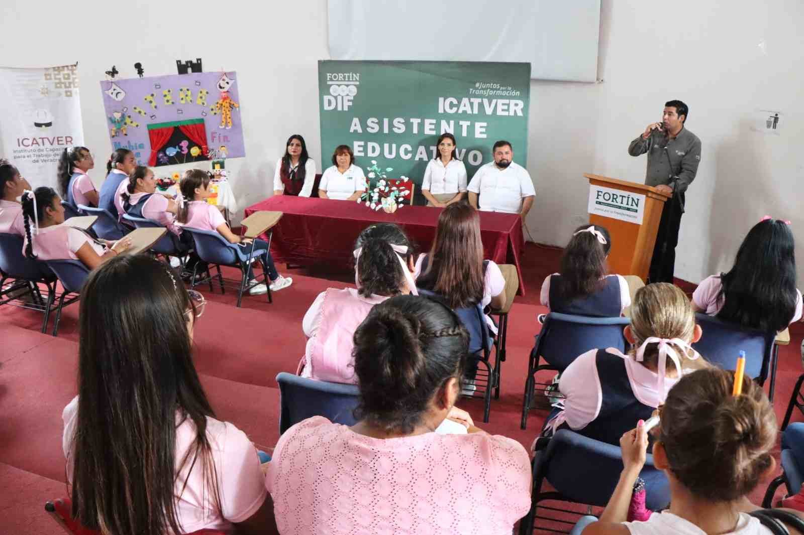 FINALIZAN CON ÉXITO CAPACITACIÓN DE “ASISTENTE EDUCATIVO”