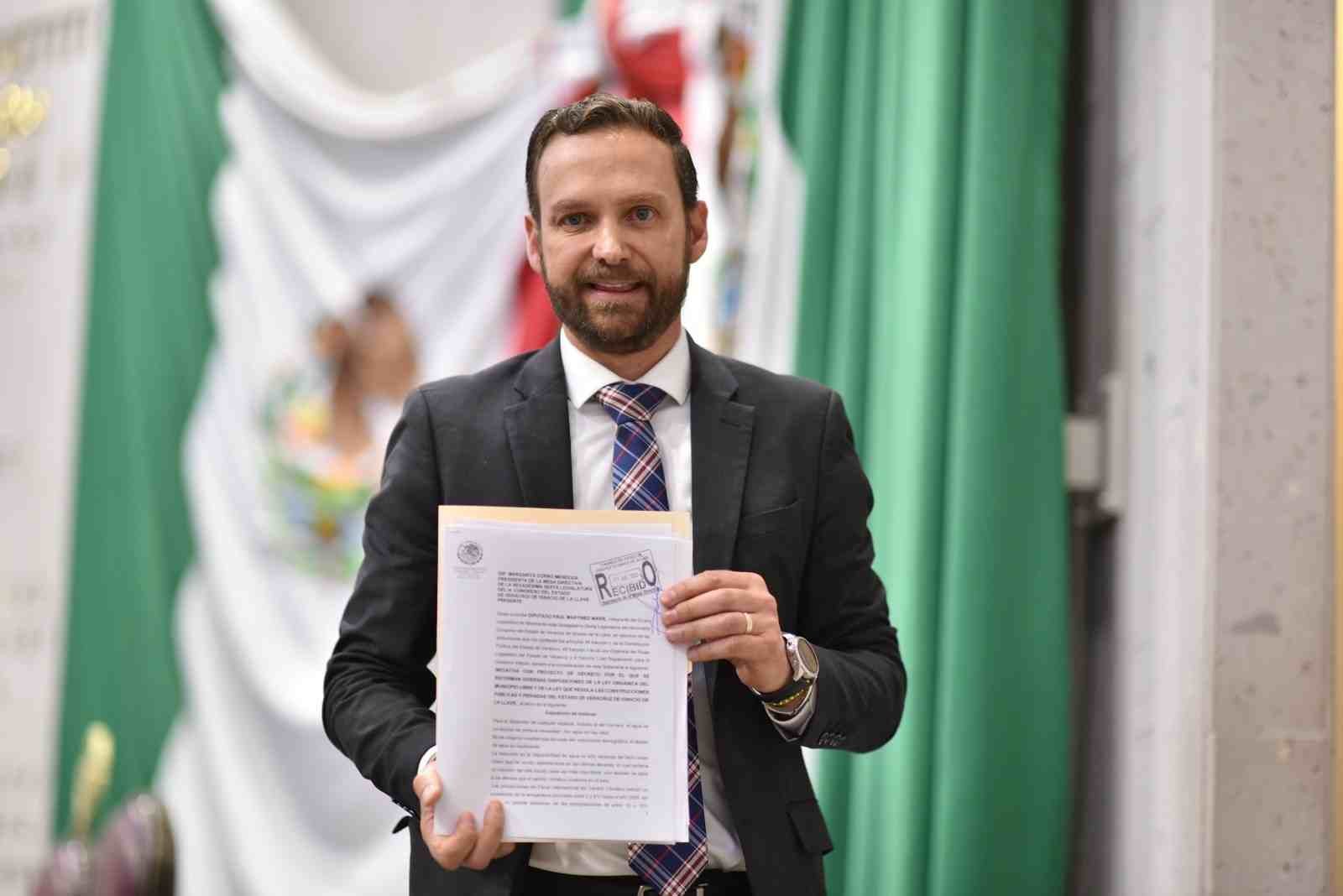 IMPULSA DIPUTADO APROVECHAMIENTO DE AGUA PLUVIAL