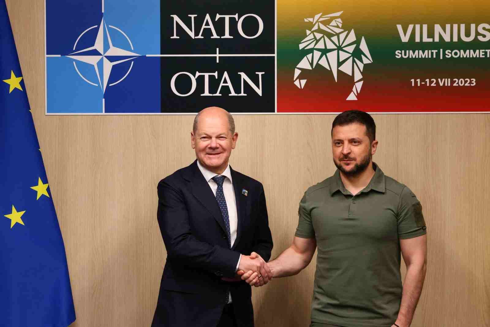 VOLODIMIR ZELENSKI PIDE ‘GARANTÍAS DE SEGURIDAD’ PARA EL INGRESO DE UCRANIA A LA OTAN