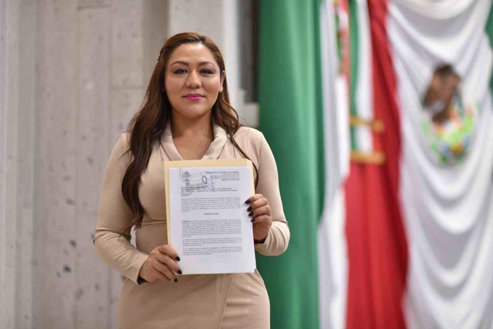 EXHORTA DIPUTADA A AYUNTAMIENTOS A TRABAJAR EN FAVOR DEL MEDIO AMBIENTE