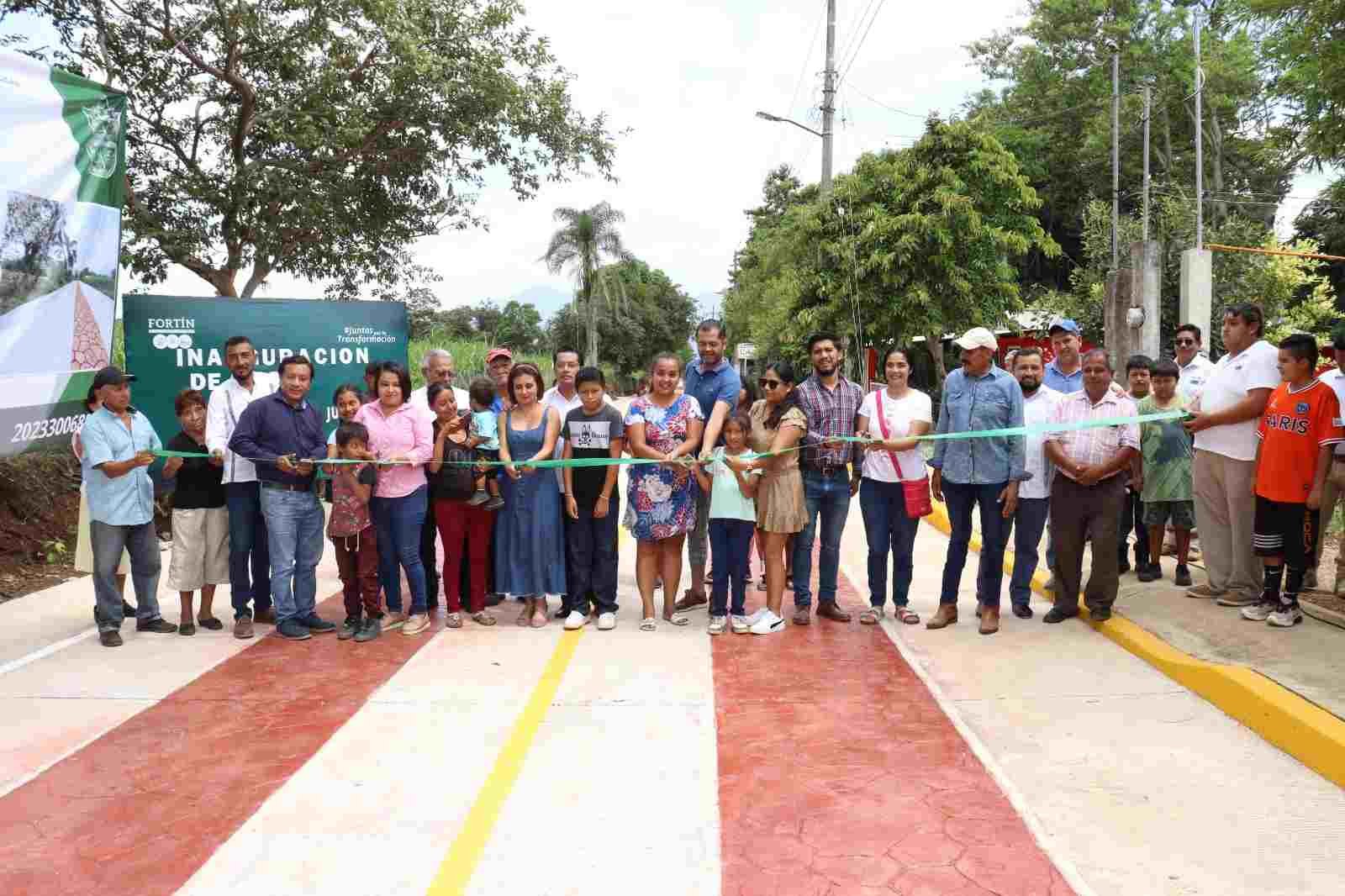 ENTREGA PRESIDENTE MUNICIPAL PRIMER OBRA DEL PAQUETE 2023