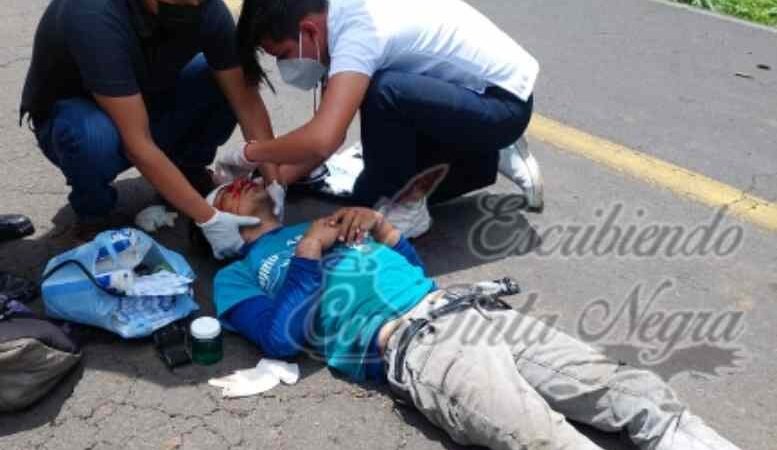 DERRAPA MOTOCICLISTA EN TOTUTLA