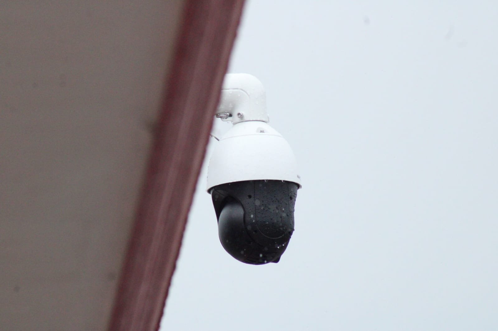 INSTALAN EN CALCAHUALCO SISTEMA DE VIDEO VIGILANCIA