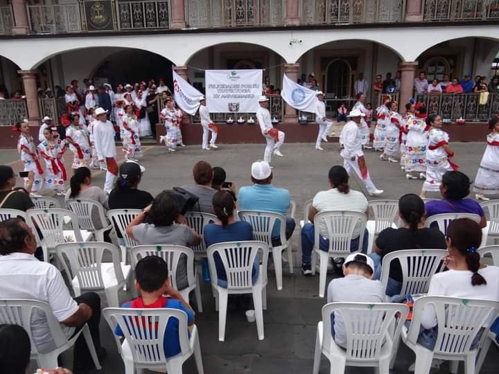 BALLET XOCHIQUETZALLI CELEBRA XV ANIVERSARIO