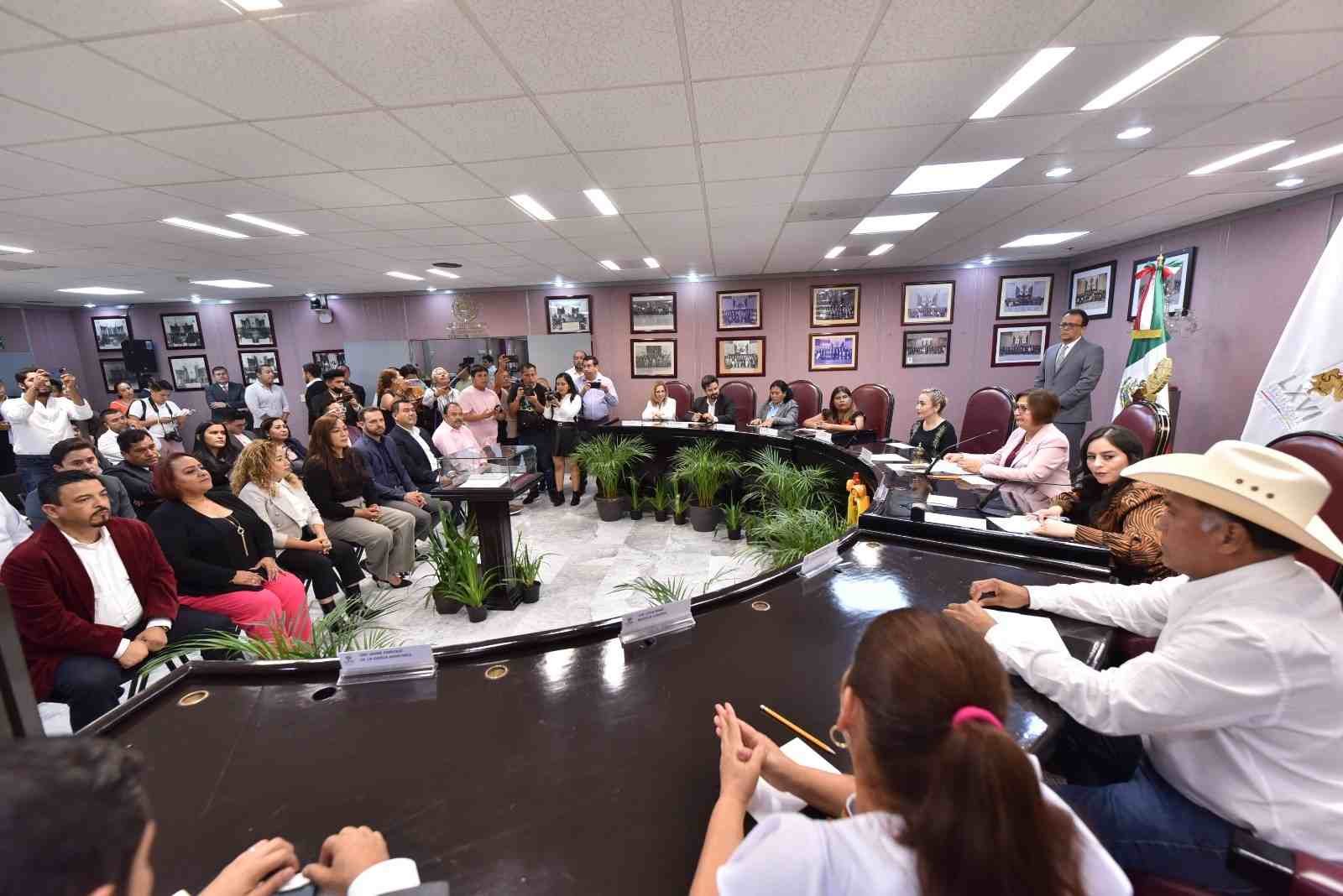 INSTALADA, LA DIPUTACIÓN PERMANENTE DEL SEGUNDO RECESO LEGISLATIVO