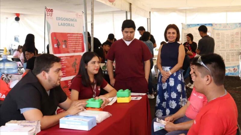 ATIENDE UNIDAD MÉDICA MUNICIPAL LLAMADO DEL SECTOR PRIVADO CON FERIAS DE SALUD
