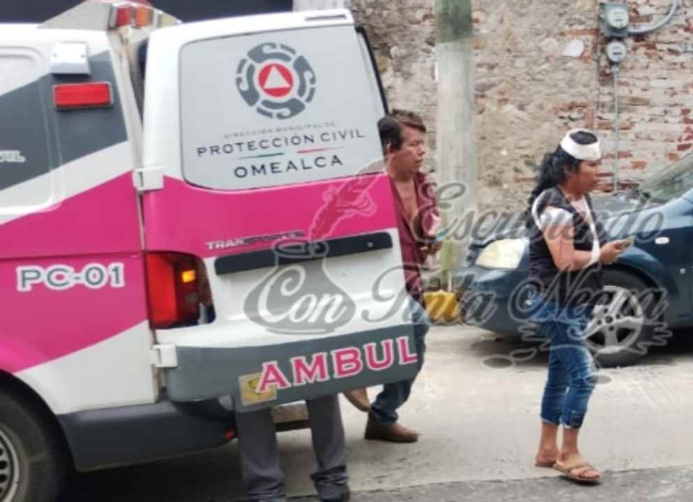 BALEAN A MUJER EN ASALTO