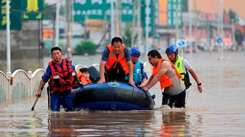 LLUVIAS RECIENTES EN PEKÍN, LAS MÁS FUERTES DE CHINA EN 140 AÑOS