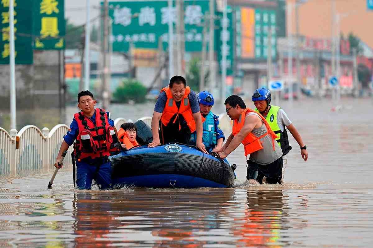 LLUVIAS RECIENTES EN PEKÍN, LAS MÁS FUERTES DE CHINA EN 140 AÑOS