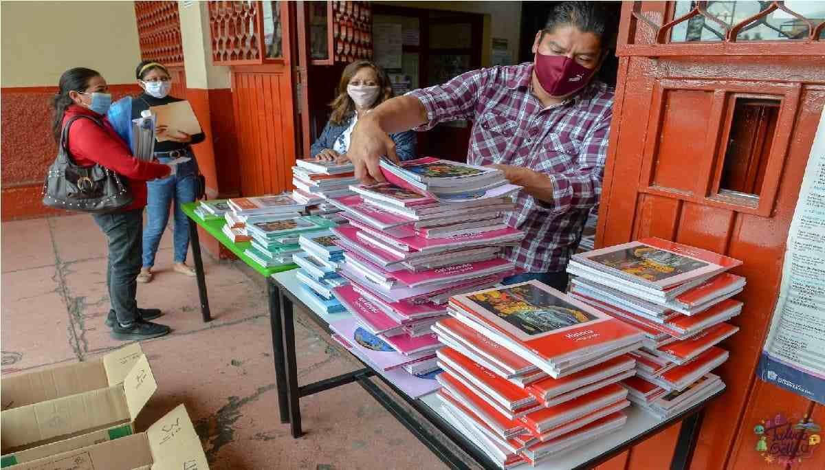 LA SEP AFIRMA QUE NO HAY IMPEDIMENTO PARA DISTRIBUIR LIBROS DE TEXTO GRATUITOS