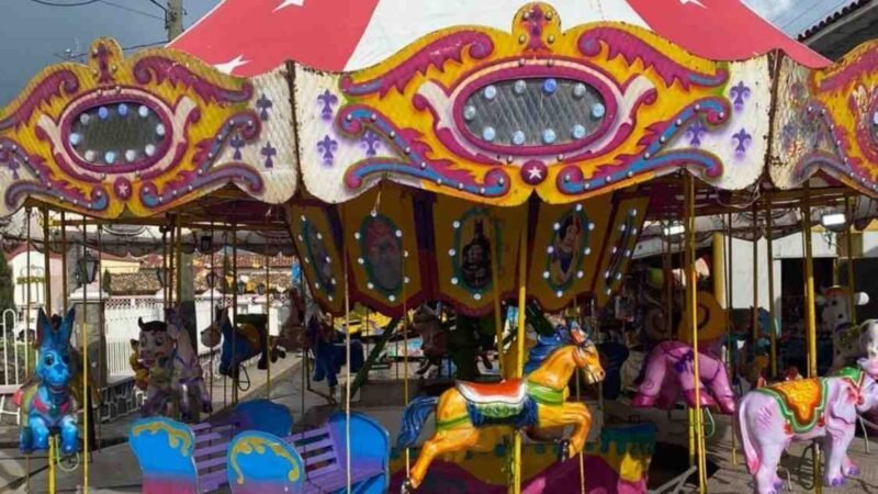 ANUNCIAN REBAJAS EN COSTO DE JUEGOS MECÁNICOS DE FERIA DE CALCAHUALCO