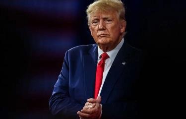 TRUMP PIDE QUE SU JUICIO SE CELEBRE HASTA 2026