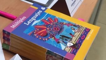 AMLO ACEPTA QUE NUEVOS LIBROS DE TEXTO TIENEN “MENOS ERRORES” QUE ANTES