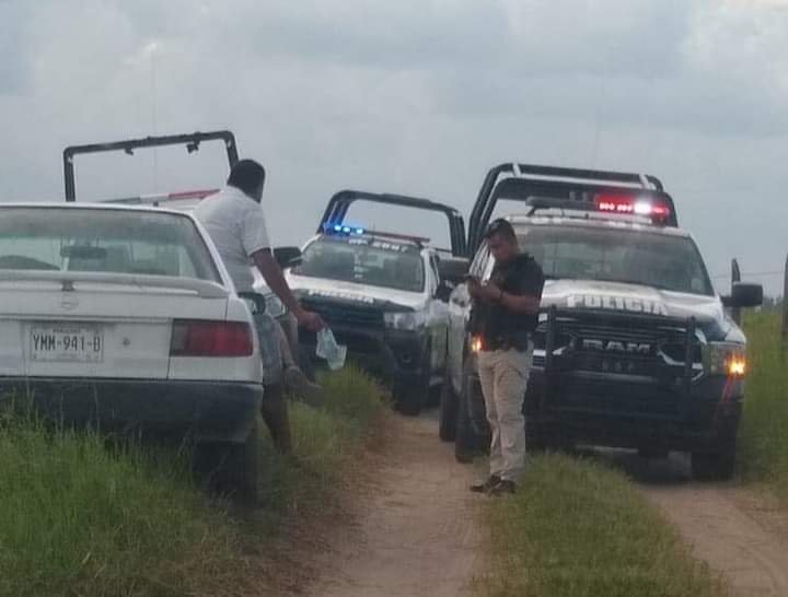 ENCUENTRAN CADAVER SEMI ENTERRADO EN LA TIERRA