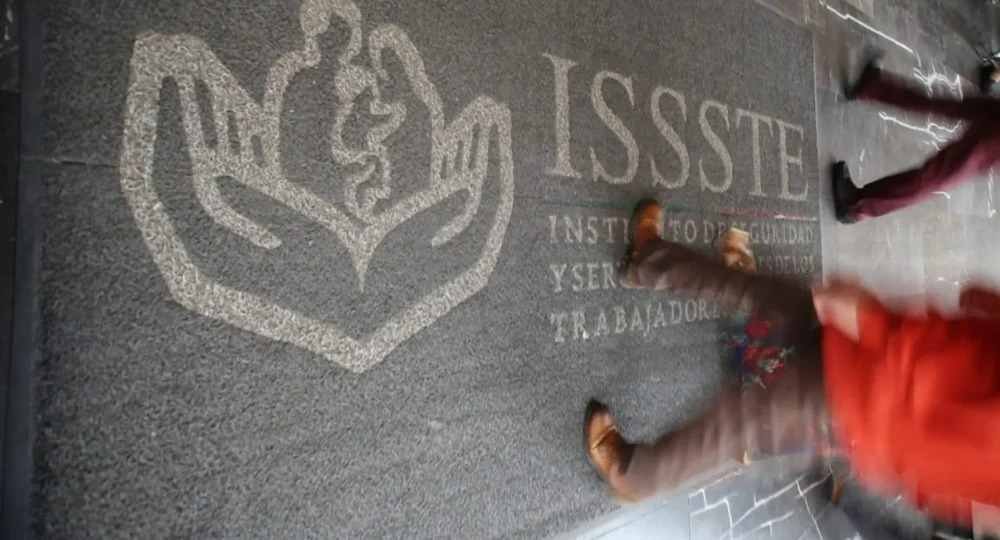 EXHIBEN ESQUEMA DE DEFRAUDACIÓN AL ISSSTE POR MÁS DE 15 MIL MDP