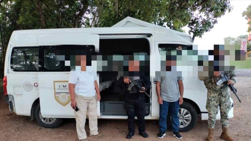 INTERVIENEN A MIGRANTES; DETIENEN A DOS TRAFICANTES