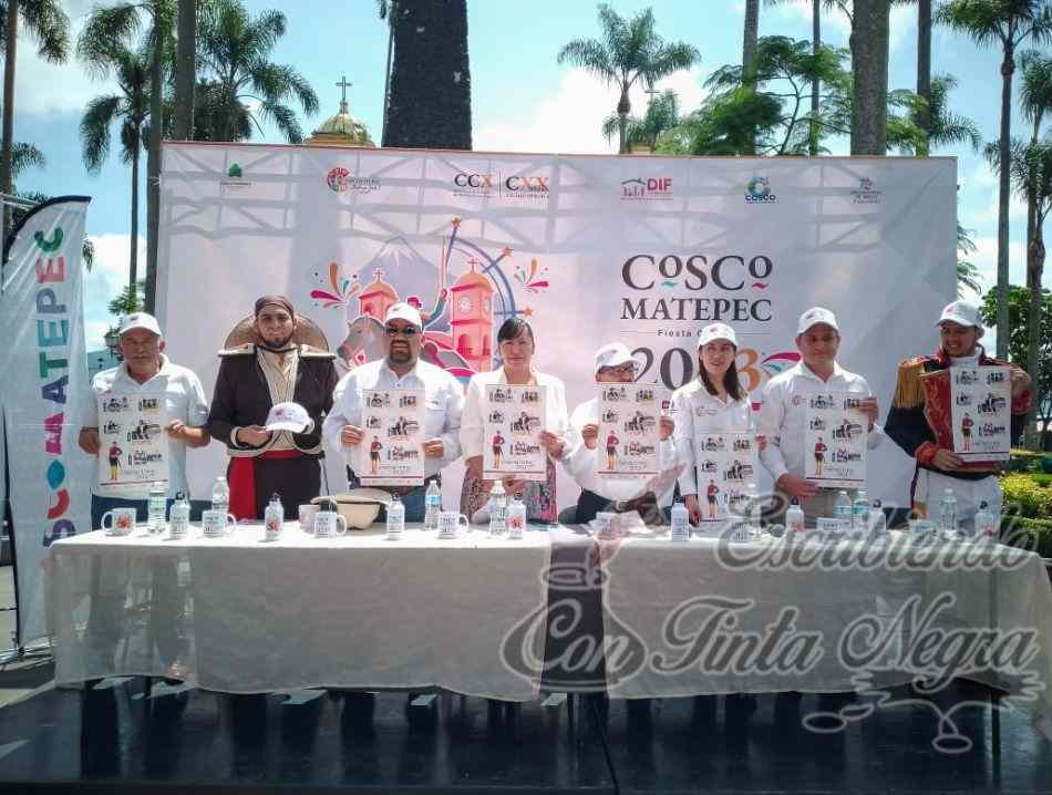 PRESENTAN PROGRAMA DE FERIA DE COSCOMATEPEC