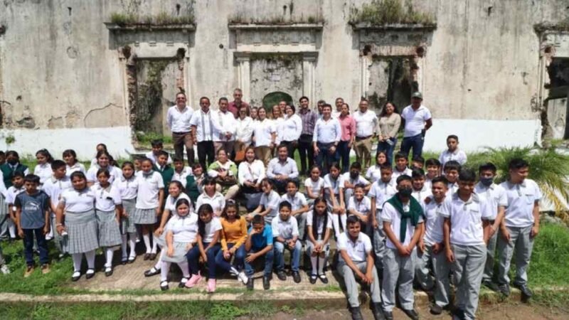 RECIBE CLAVE TELESECUNDARIA DE SANTA LUCÍA, AVANZA PROCESO DE LA TRANSFORMACIÓN EN LA EDUCACIÓN