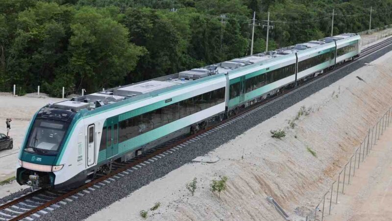 LÓPEZ OBRADOR ENTREGA A LA SEDENA LA ADMINISTRACIÓN DEL TREN MAYA
