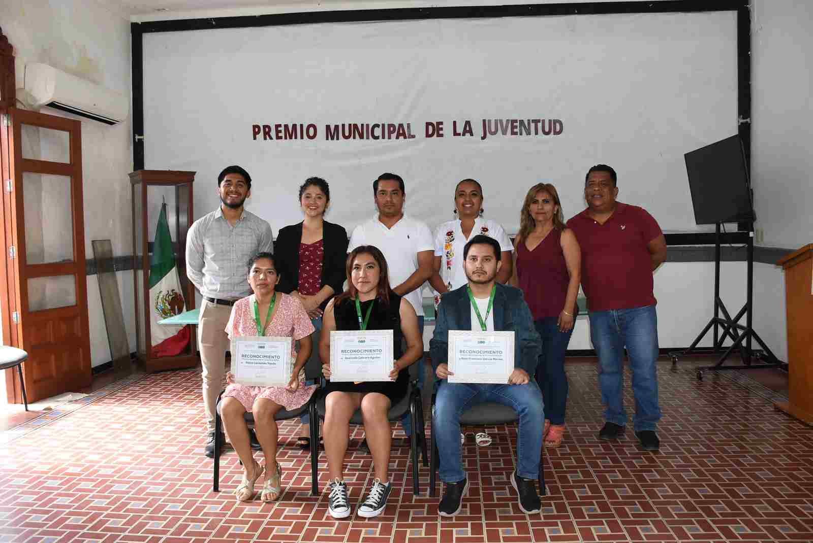 ENTREGA AYUNTAMIENTO DE FORTÍN EL PREMIO DE LA JUVENTUD 2023
