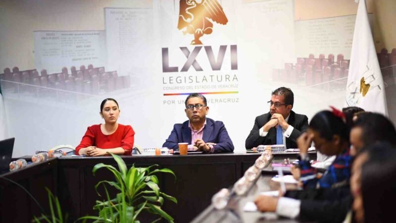 TRABAJA CONGRESO LINEAMIENTOS PARA REVISAR ACTUALIZACIONES DE PLANES DE DESARROLLO