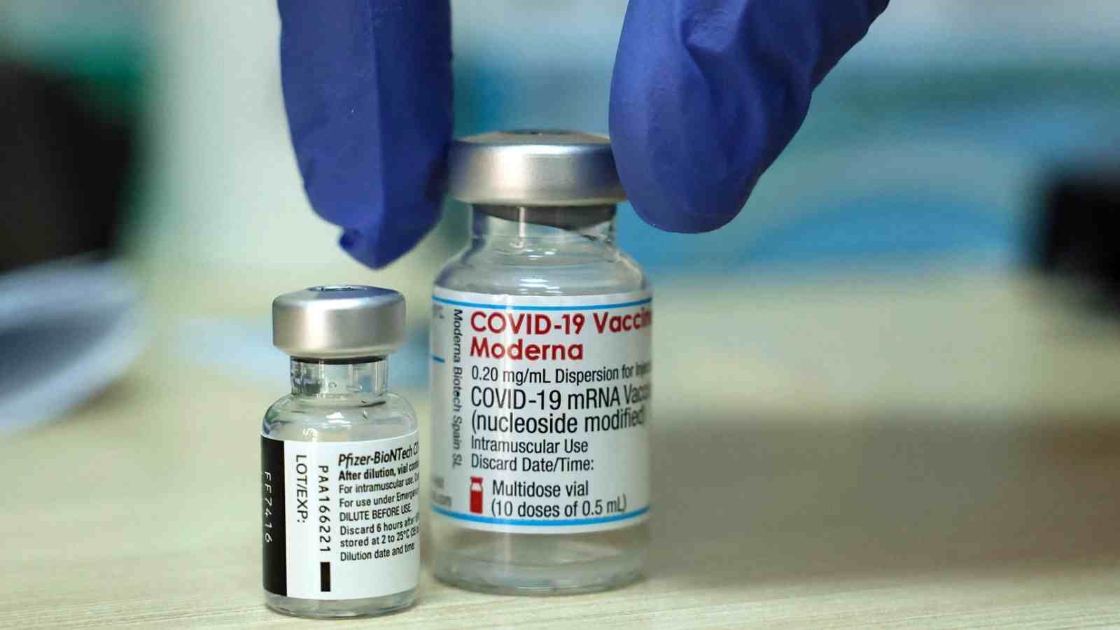 EU AUTORIZA VACUNAS DE MODERNA Y PFIZER CONTRA NUEVAS VARIANTES DE COVID-19