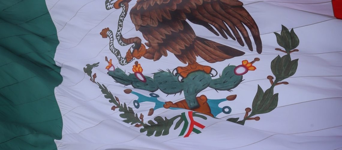 LANZA SEGOB ADVERTENCIA SOBRE EL USO DE LOS SÍMBOLOS PATRIOS