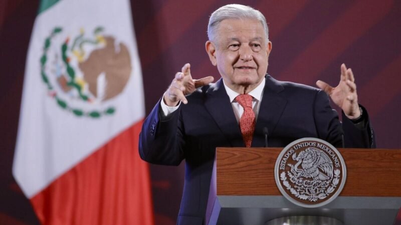 LÓPEZ OBRADOR DICE QUE LE GUSTARÍA DAR SU ÚLTIMO INFORME EN UN PUEBLO