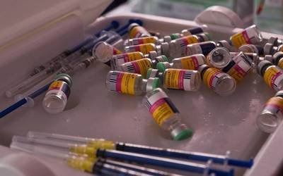 ROBAN LOTE DE 11 MIL VACUNAS CONTRA PAPILOMA HUMANO EN TABASCO