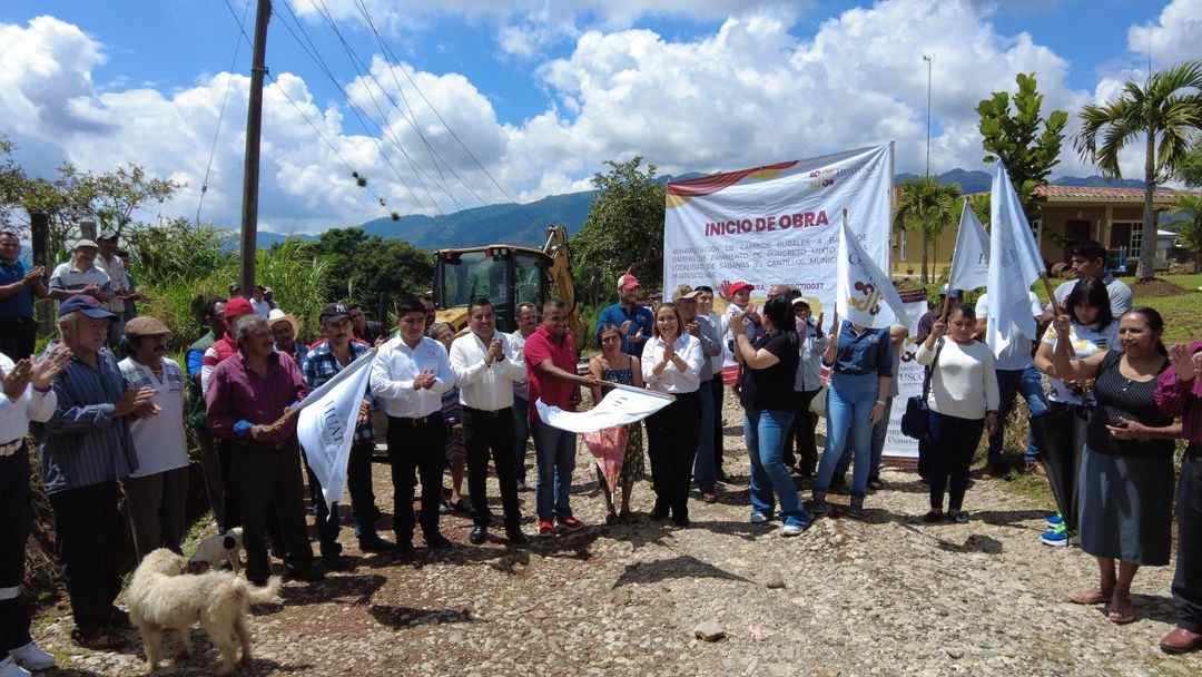 DAN BANDERAZO DE OBRA EN SABANAS