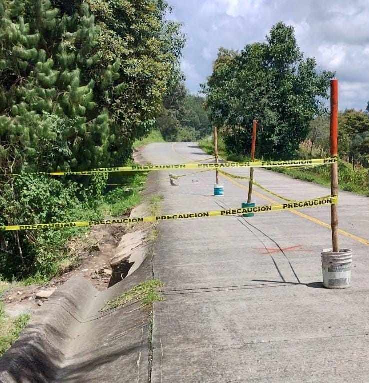 CONSTRUIRÁN MURO DE CONTENCIÓN SOBRE TRAMO CALCAHUALCO-CRUZ VERDE