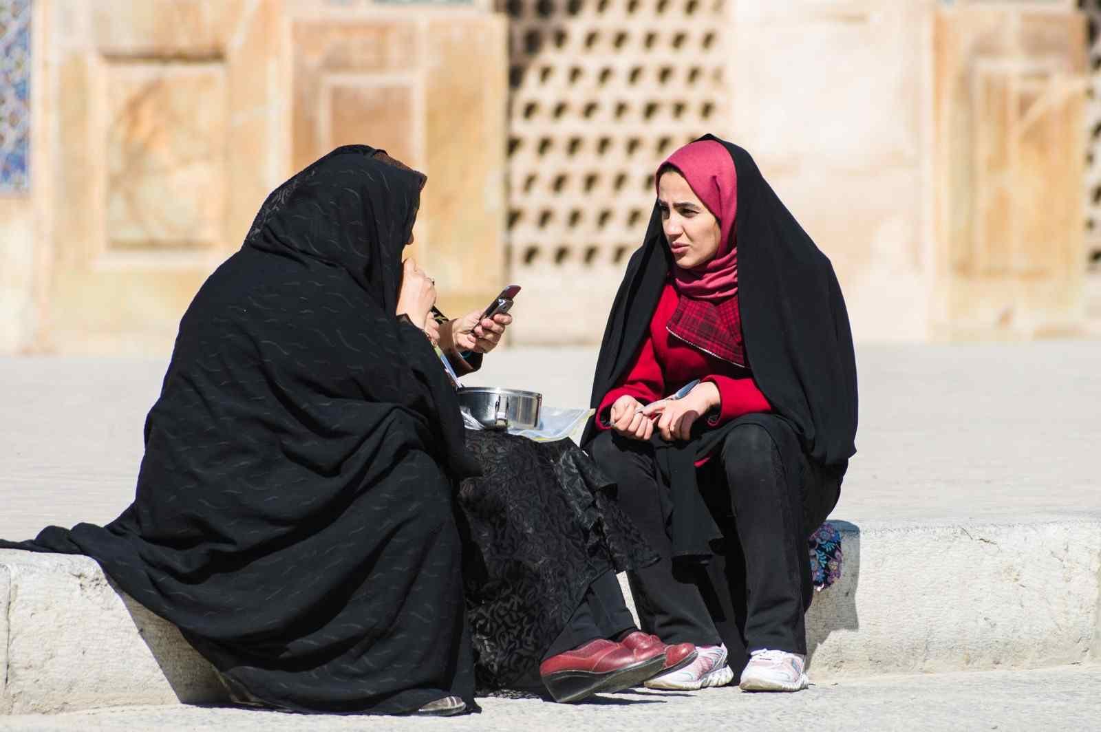 “HUMILLANTE” LA LEY SOBRE VESTIMENTA EN IRÁN: ONU