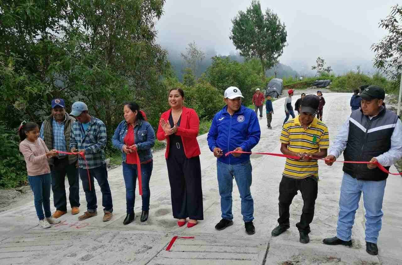 SAN MIGUEL XITECO ESTRENA CAMINO