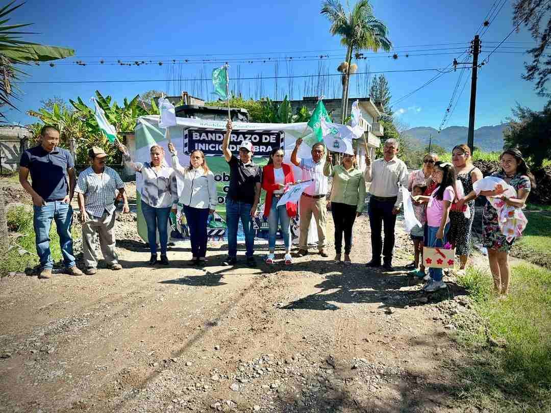 ERNESTO RUIZ PONE EN MARCHA OBRAS EN NERIA