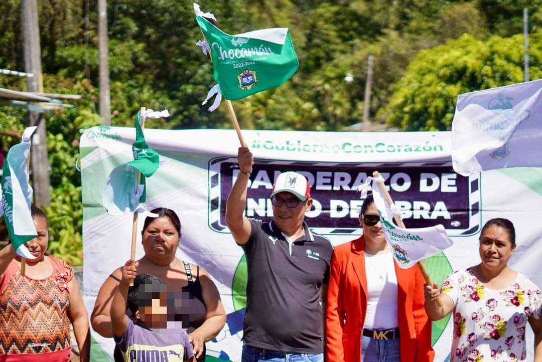 ERNESTO RUIZ DA BANDERAZO DE REHABILITACIÓN EN CALLE ALLENDE