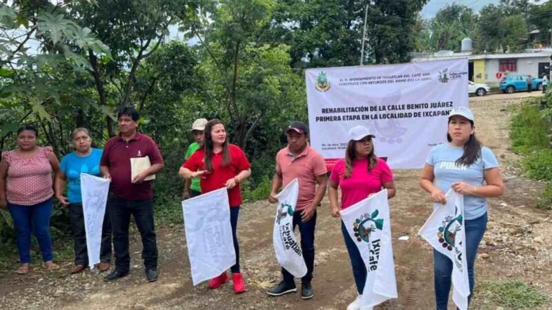 ALCALDESA DE IXHUATLÁN PONE EN MARCHA 3 OBRAS CARRETERAS
