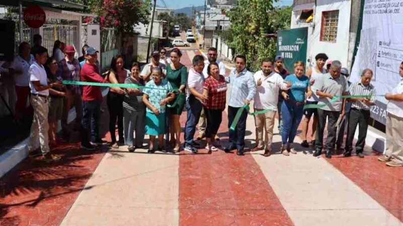 INAUGURA GERARDO ROSALES OTRA OBRA DE URBANIZACIÓN EN SAN JOSÉ
