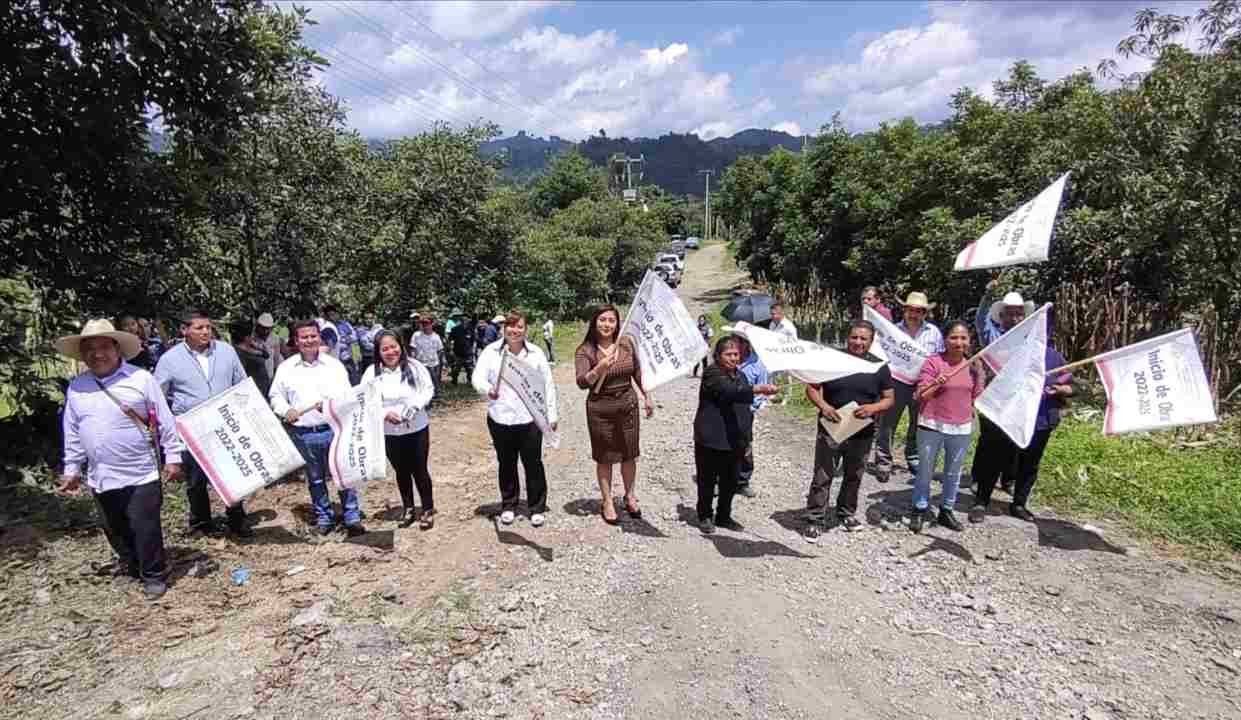 PAVIMENTARÁN CAMINO DE EL TERRERO