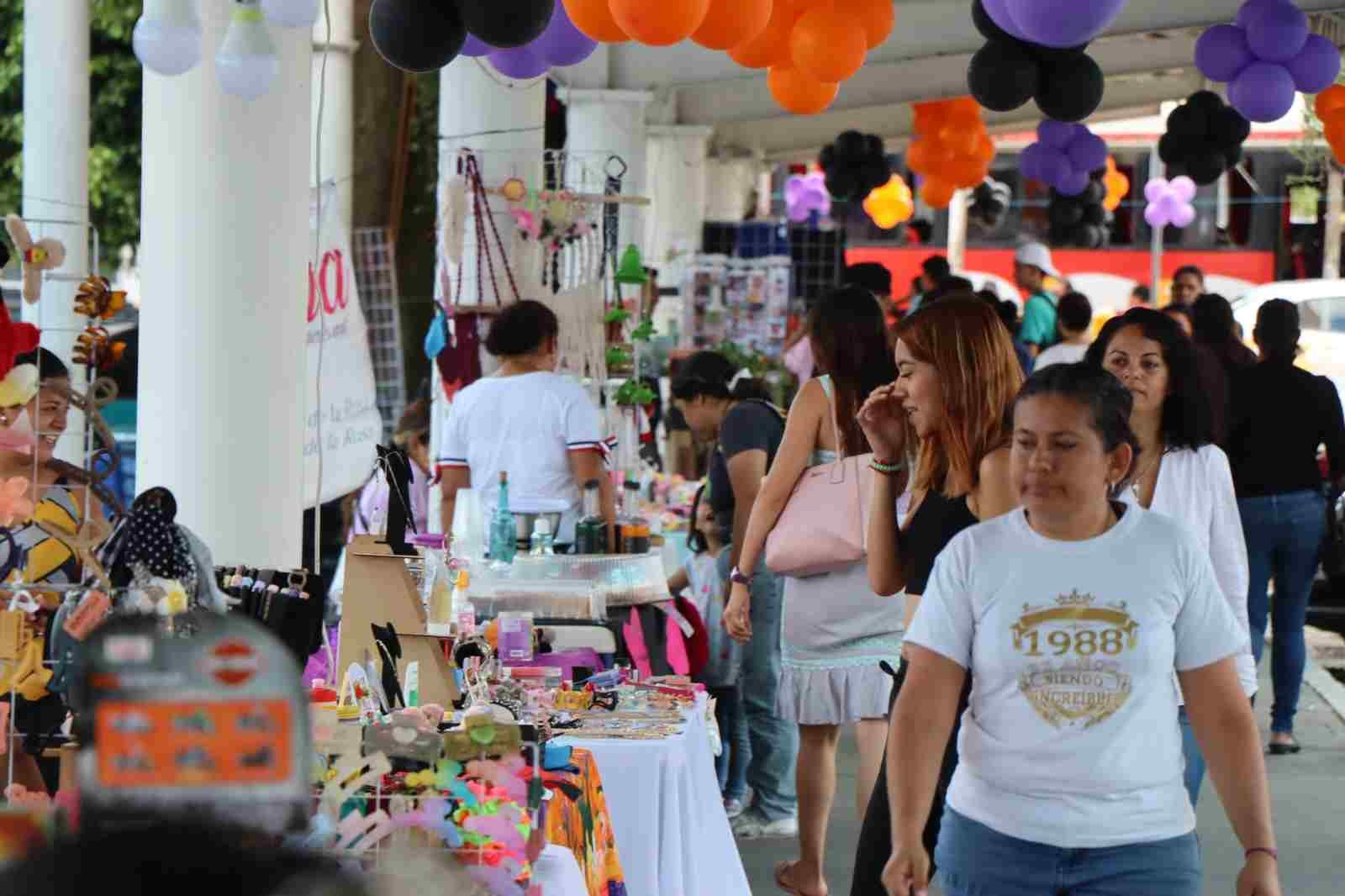 PROMUEVE EXPO EMPRENDE APOYO AL COMERCIO LOCAL